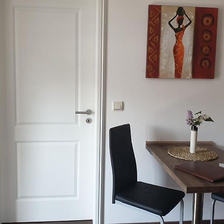 Seensucht & Urlaubstraeume, Ferienwohnung "Seerose" Grossraeschen Buitenkant foto