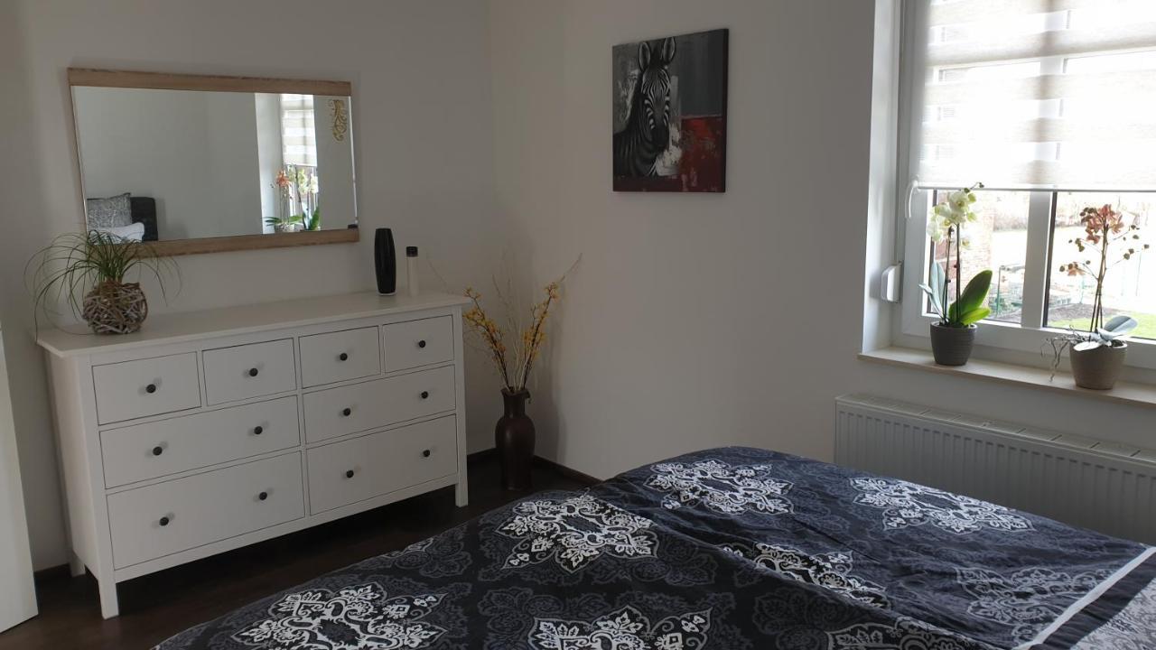 Seensucht & Urlaubstraeume, Ferienwohnung "Seerose" Grossraeschen Buitenkant foto