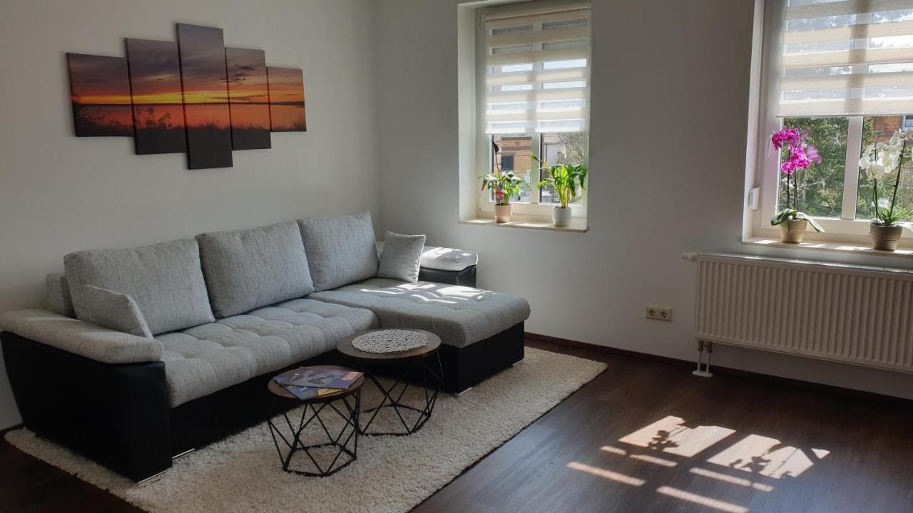 Seensucht & Urlaubstraeume, Ferienwohnung "Seerose" Grossraeschen Buitenkant foto